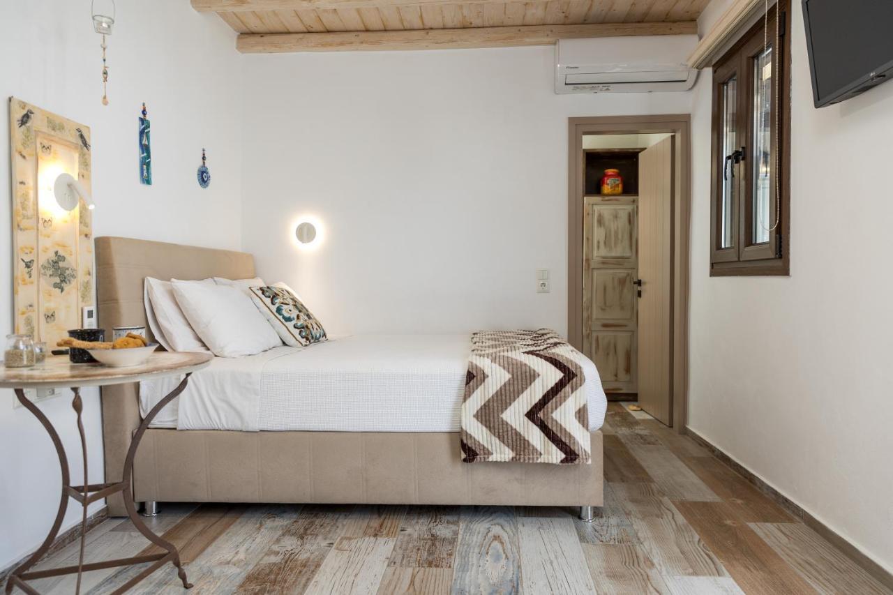 Elizabeth'S Small Apartment Naxos City Экстерьер фото