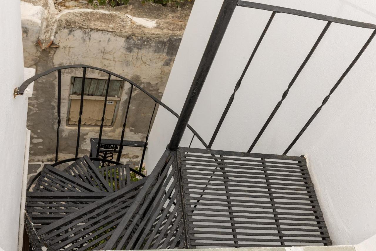 Elizabeth'S Small Apartment Naxos City Экстерьер фото